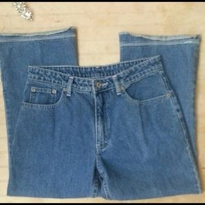 Adorable crop and flare Porsche jeans